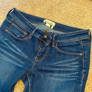 Roxy jeans size 26